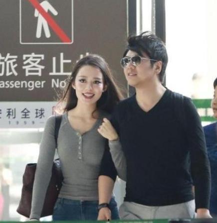 郎朗和吉娜最新爆料,揭秘他们的甜蜜生活与音乐梦想  第2张 郎朗和吉娜最新爆料,揭秘他们的甜蜜生活与音乐梦想  第2张