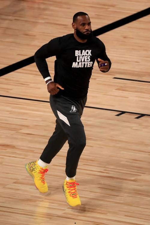 知名球员被爆料罢赛视频,视频揭露背后真相  第2张 知名球员被爆料罢赛视频,视频揭露背后真相  第2张