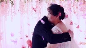 刘小娟爆料婚纱照视频,浪漫时刻引网友热议  第2张 刘小娟爆料婚纱照视频,浪漫时刻引网友热议  第2张